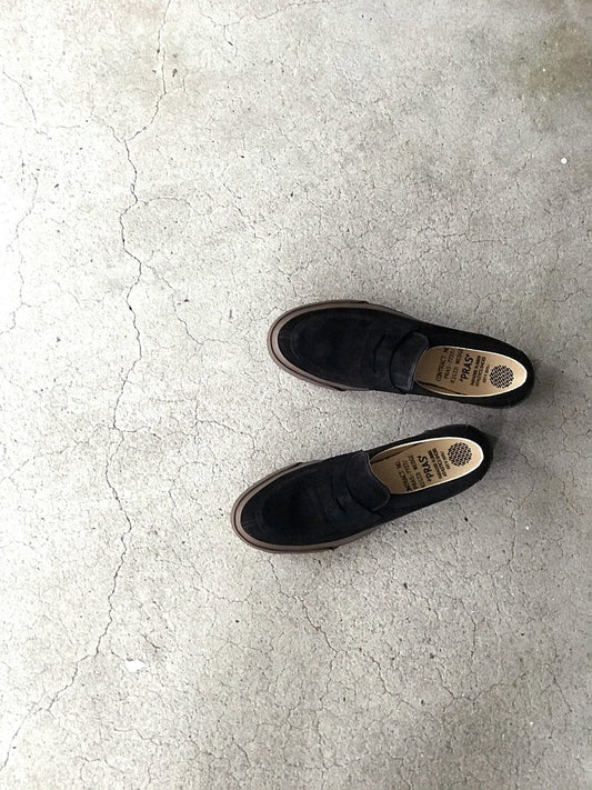 PRAS-CF04-003 / COMFY LOAFERS / BLACK/BROWN