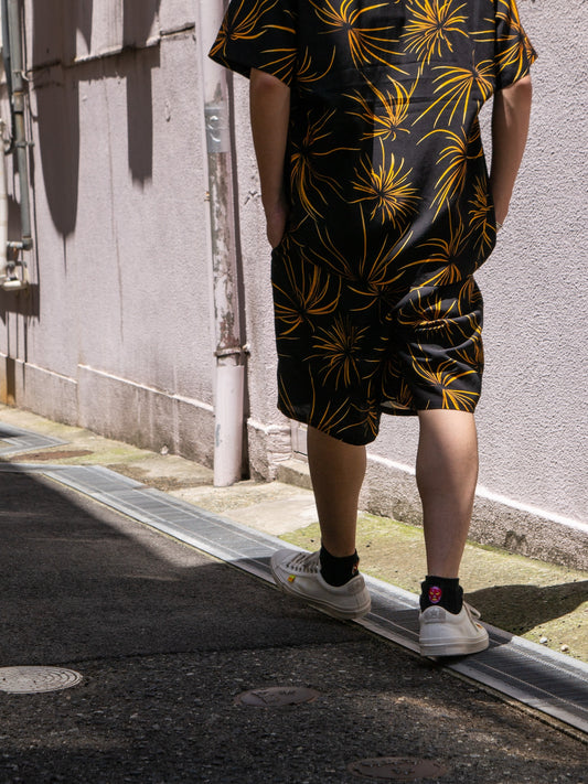 FIREWORKS ROOM EASY SHORTS / Black