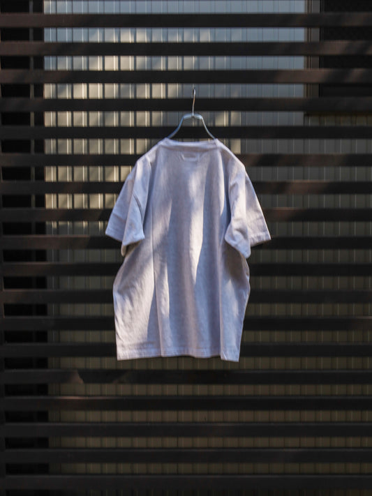 SCOREBOARD TEE / Ash Gray