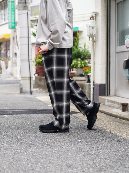 10/2 ヘビーツイル オンブレチェック 2タックワイドパンツ / Ombre check