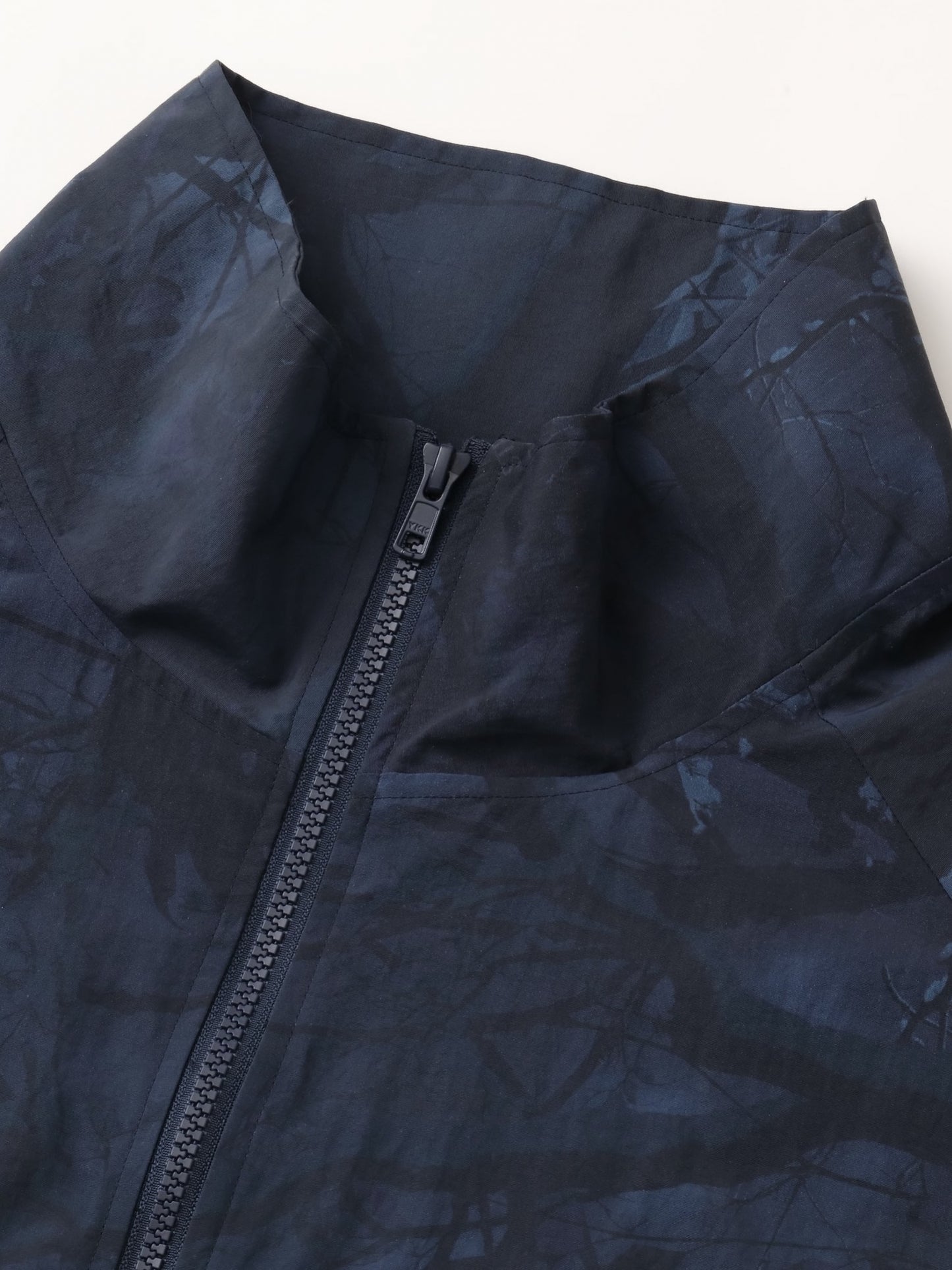 WINDBREAKER JACKET (REAL TREE CAMO) / Navy tree camo
