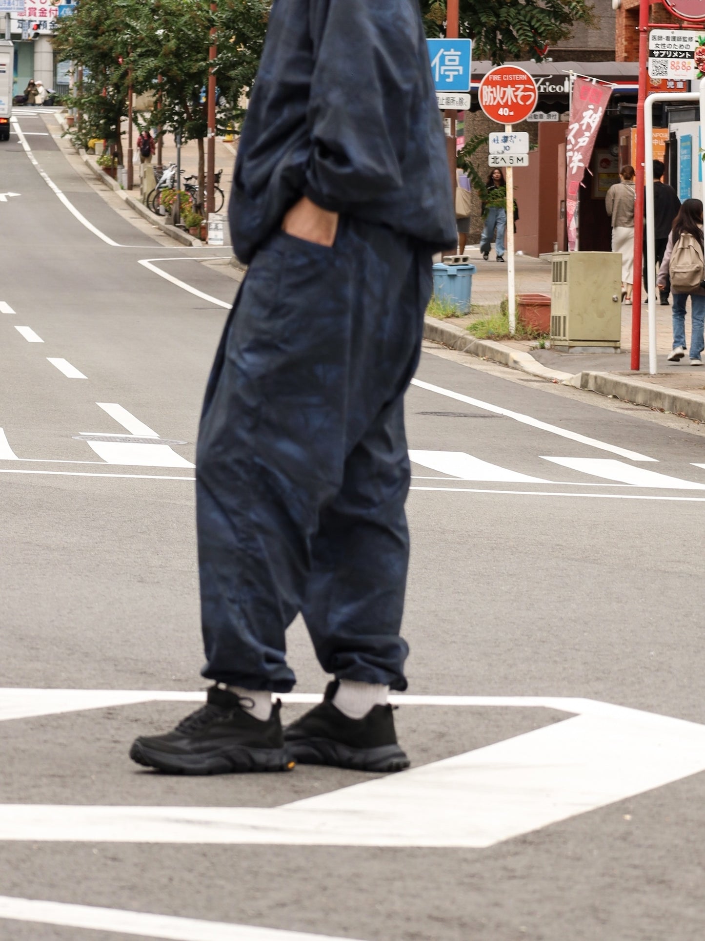 WIDE TAPERED EASY PANTS (REAL TREE CAMO) / Navy tree camo