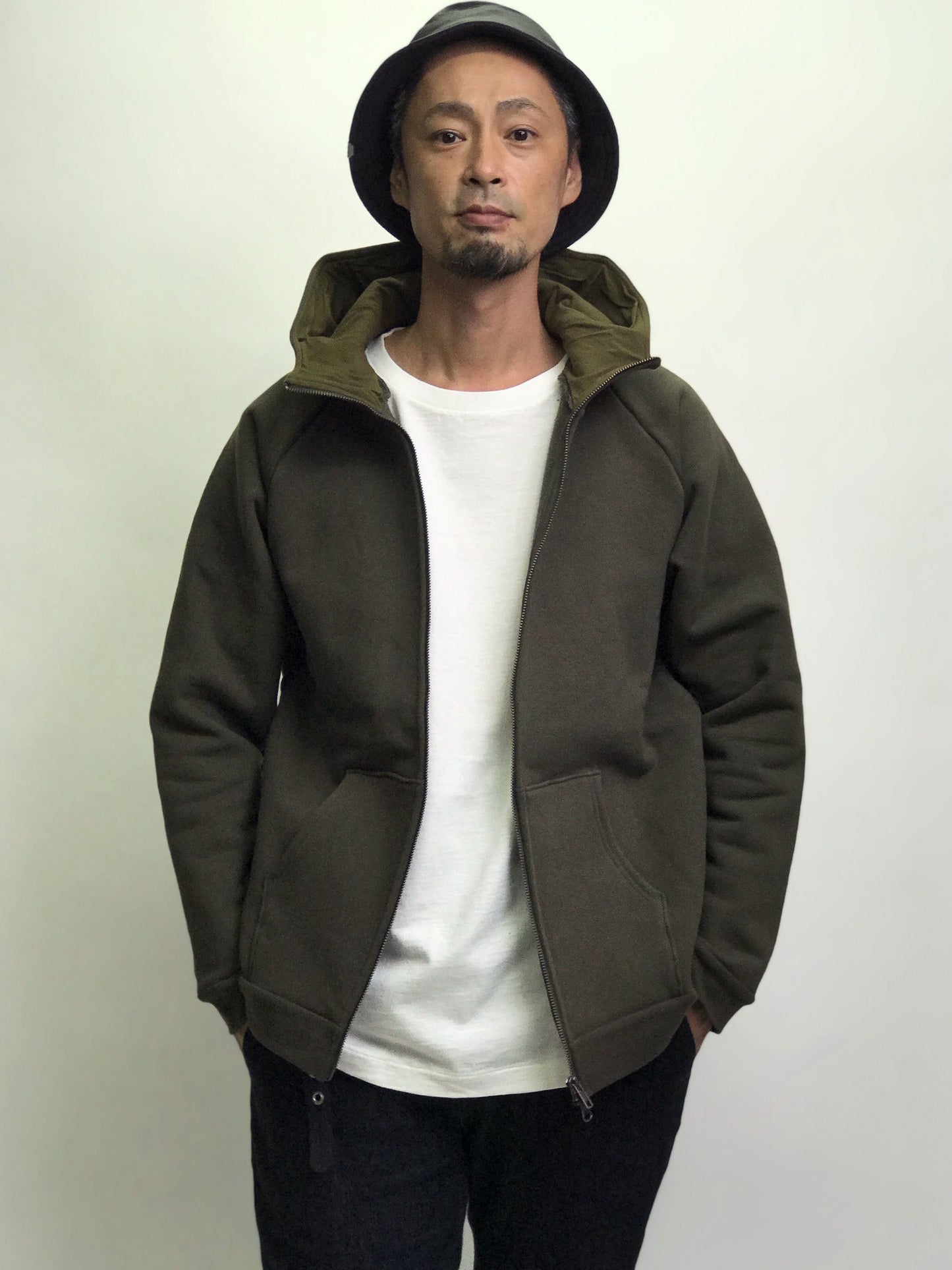 HIGH LINE BIYON ZIPUP HOODIE / OLIVE