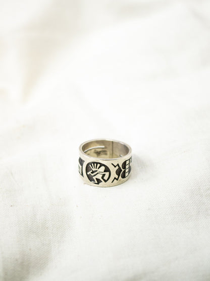 LUCION KOINVA SILVER RING