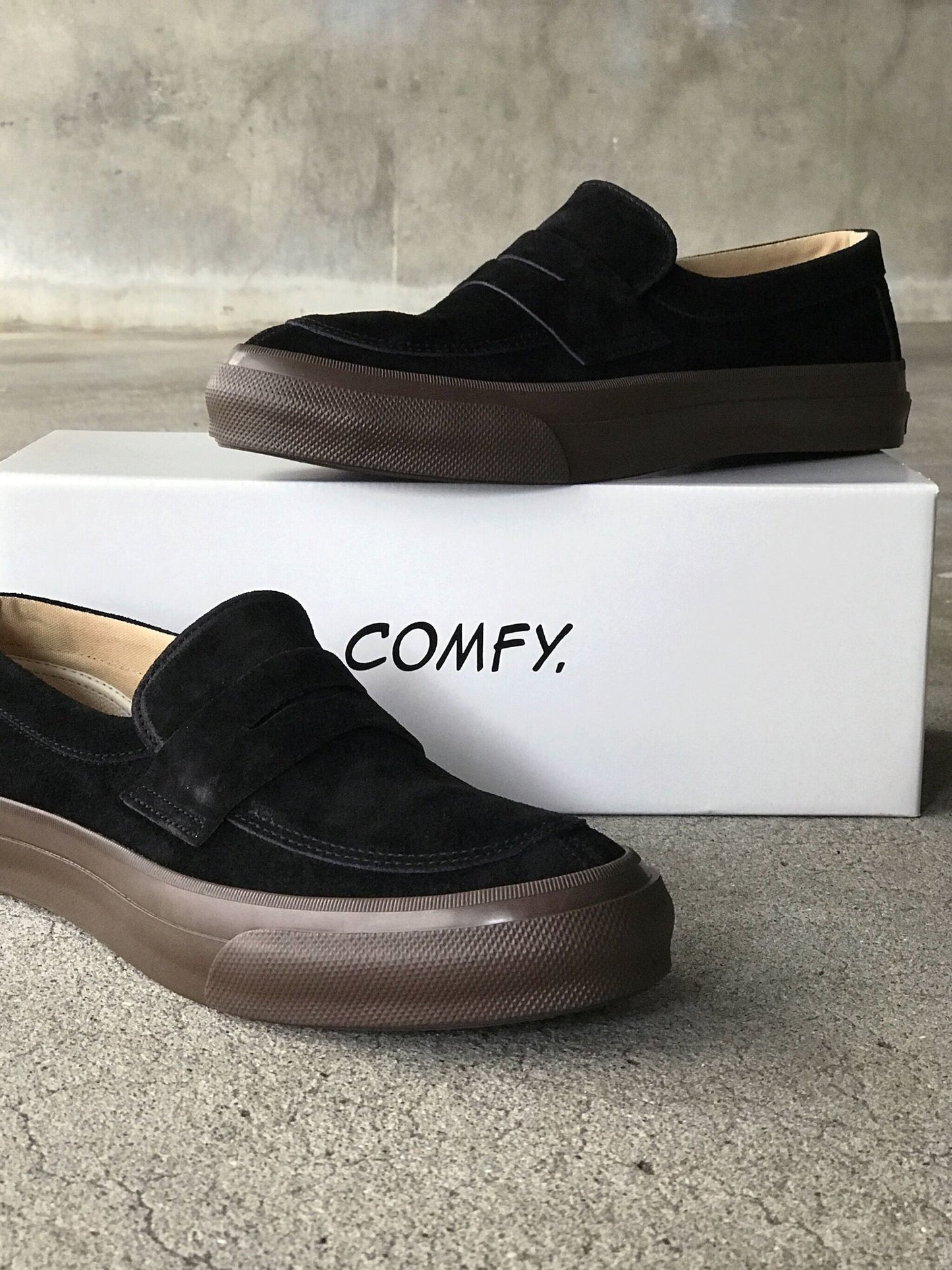 PRAS-CF04-003 / COMFY LOAFERS / BLACK/BROWN