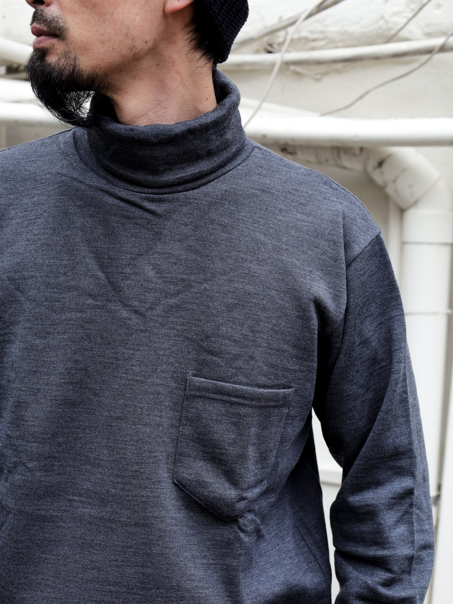 メリノウール裏毛タートルネック / グレー