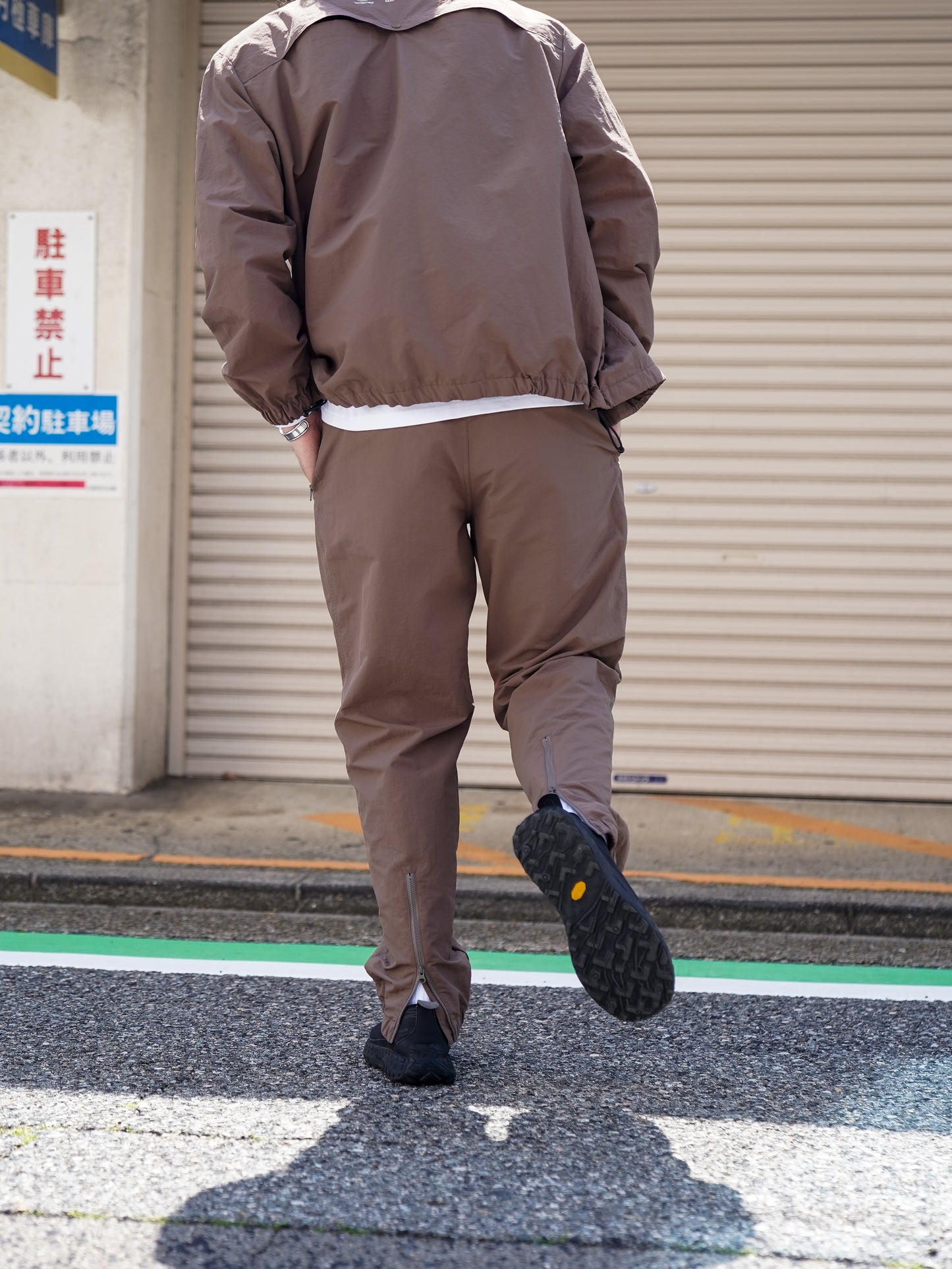 DECON WIND PANTS - RELAX / Dusty army