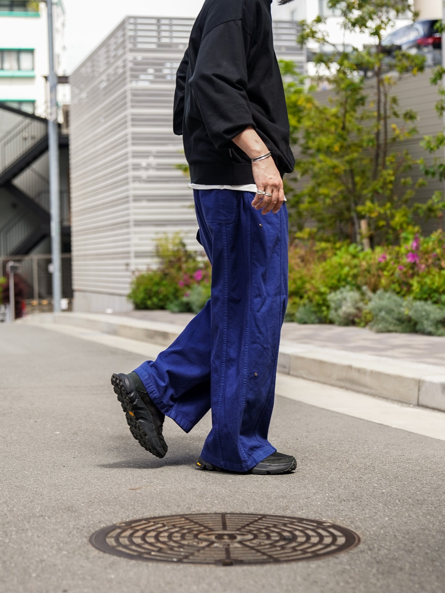 D.P BALLOON OW (FLATBUSH LTD.) / Blue