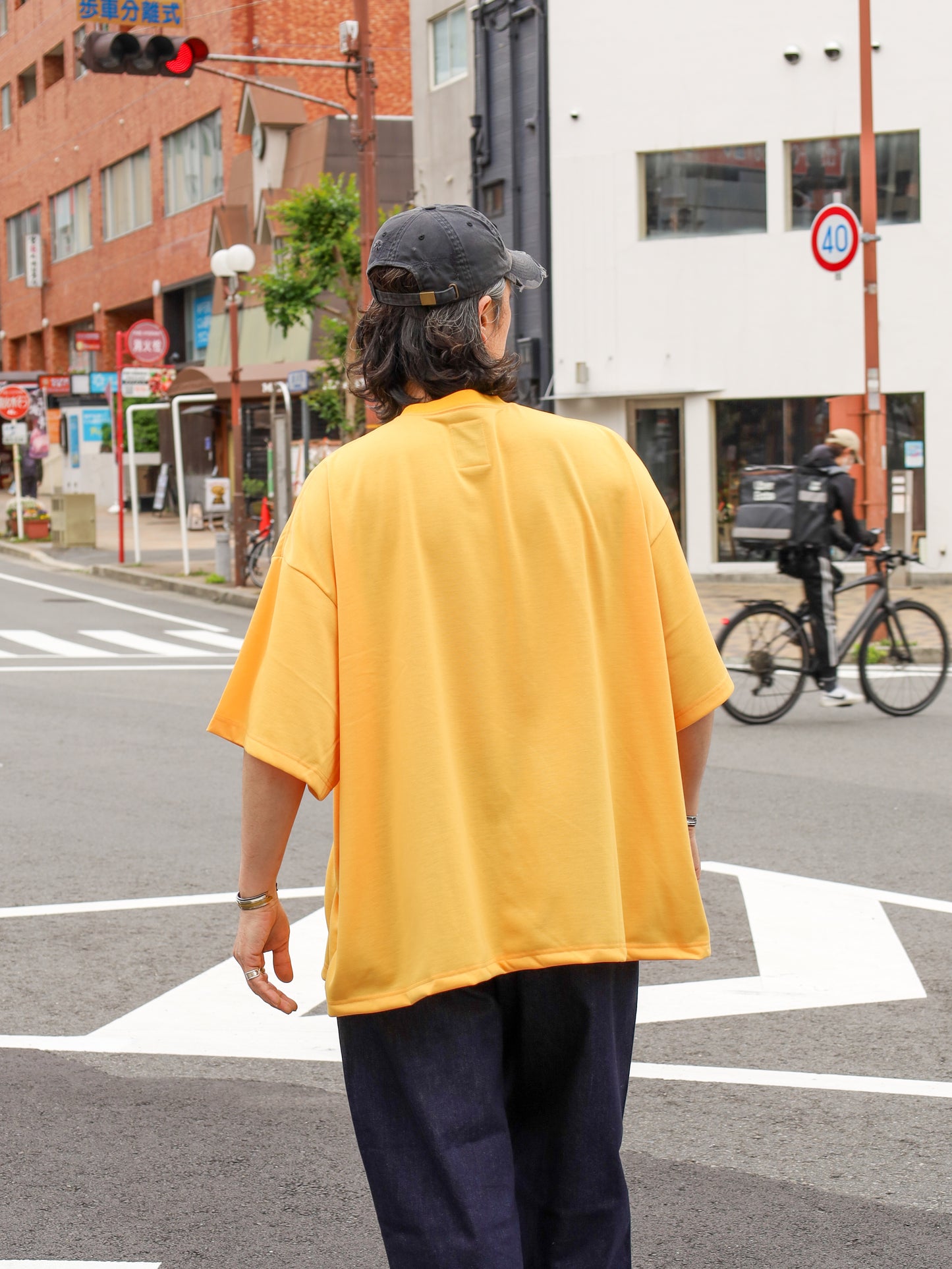 LOGO SUPER BIG TECH SS TEE / Yellow