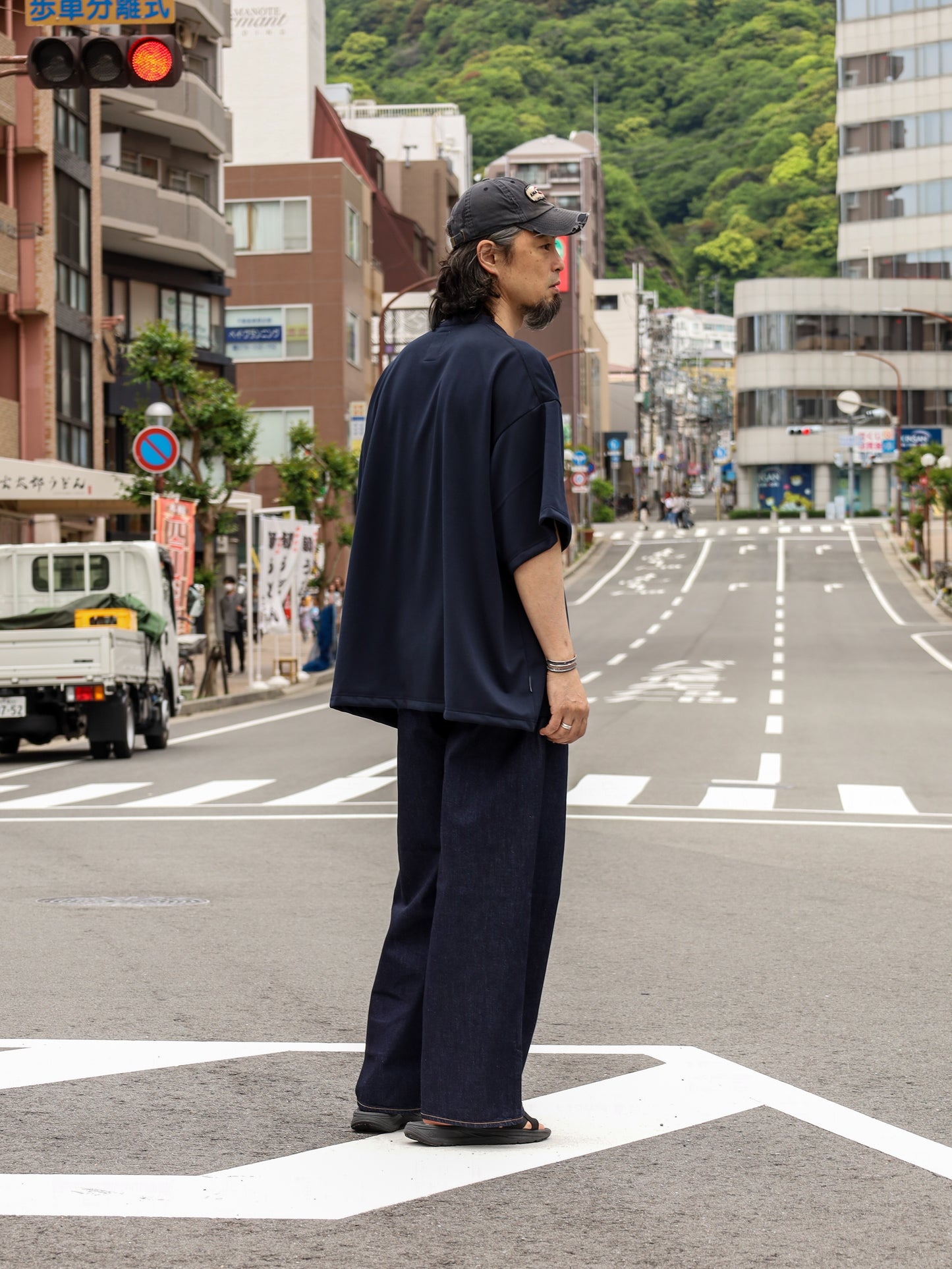 LOGO SUPER BIG TECH SS TEE / Navy