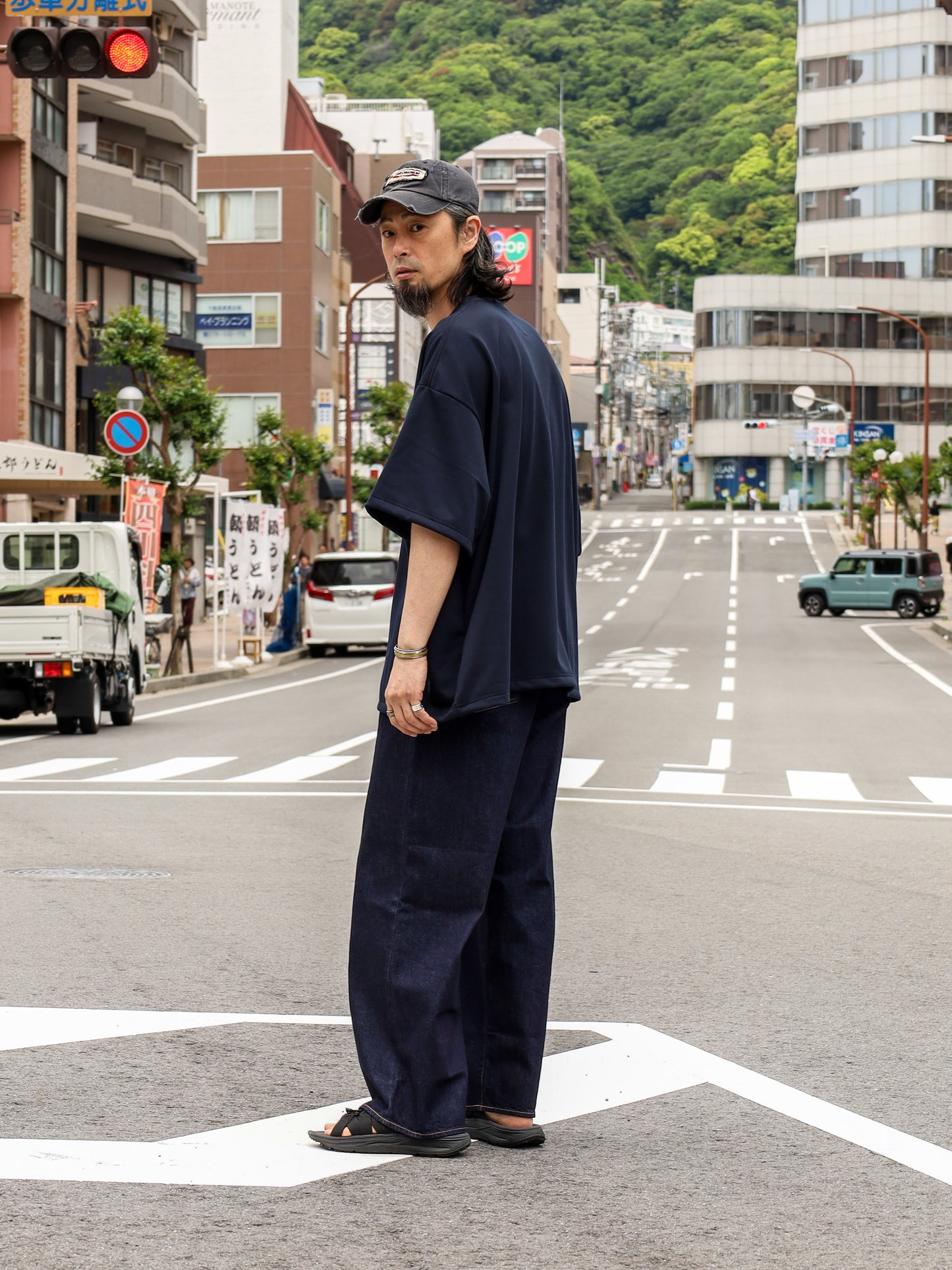 LOGO SUPER BIG TECH SS TEE / Navy