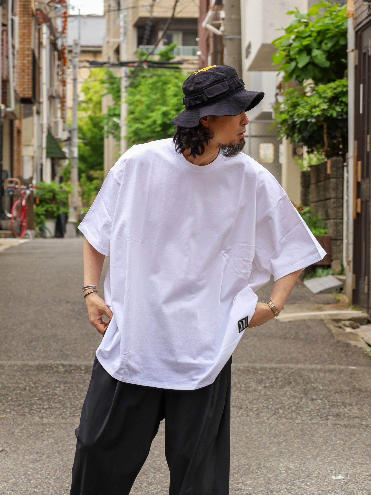SUPER BIG ROUND SS TEE / White