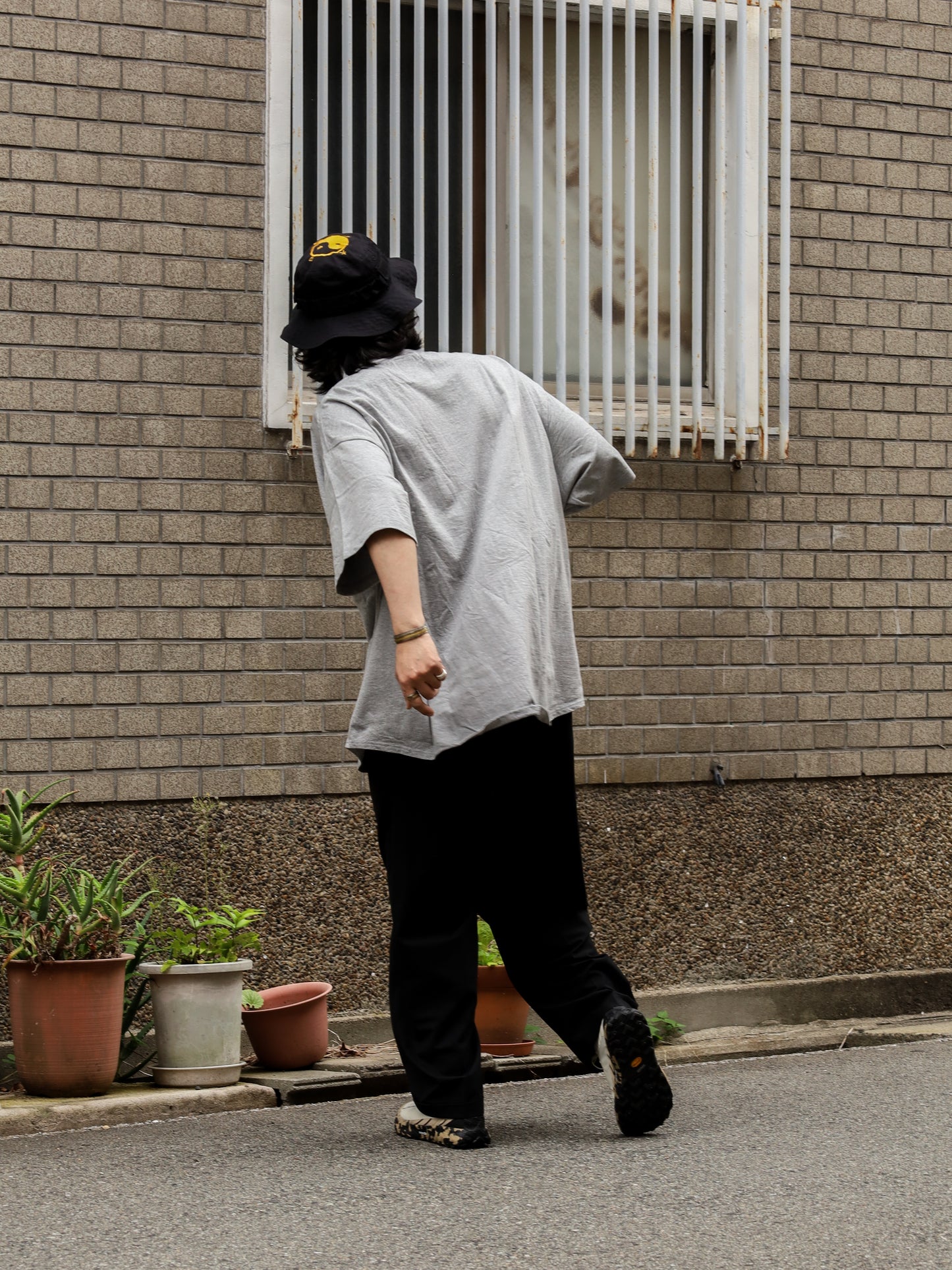 SUPER BIG ROUND SS TEE / Grey M
