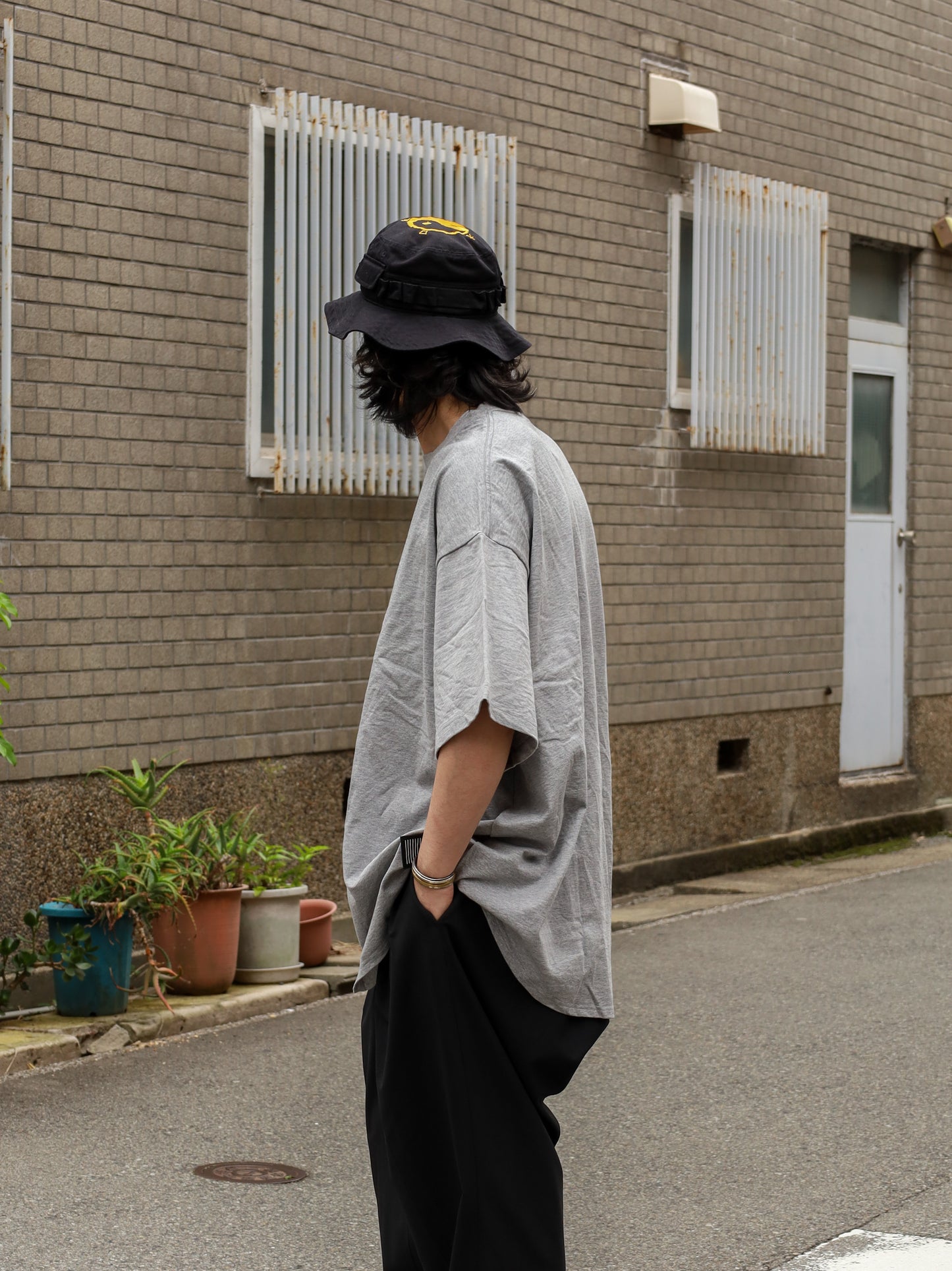 SUPER BIG ROUND SS TEE / Grey M