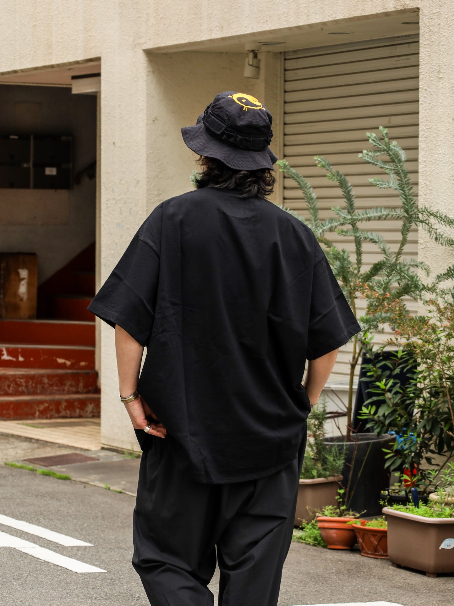 SUPER BIG ROUND SS TEE / Black