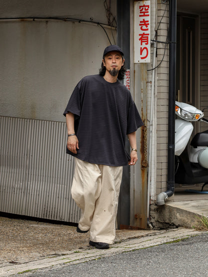 SUPER BIG SIDE STRIPE TECH SS TEE / Chacoal