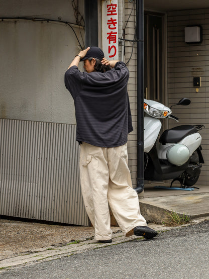 SUPER BIG SIDE STRIPE TECH SS TEE / Chacoal