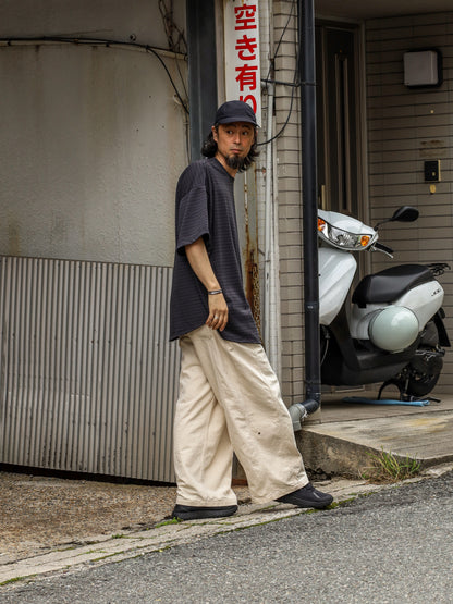 SUPER BIG SIDE STRIPE TECH SS TEE / Chacoal