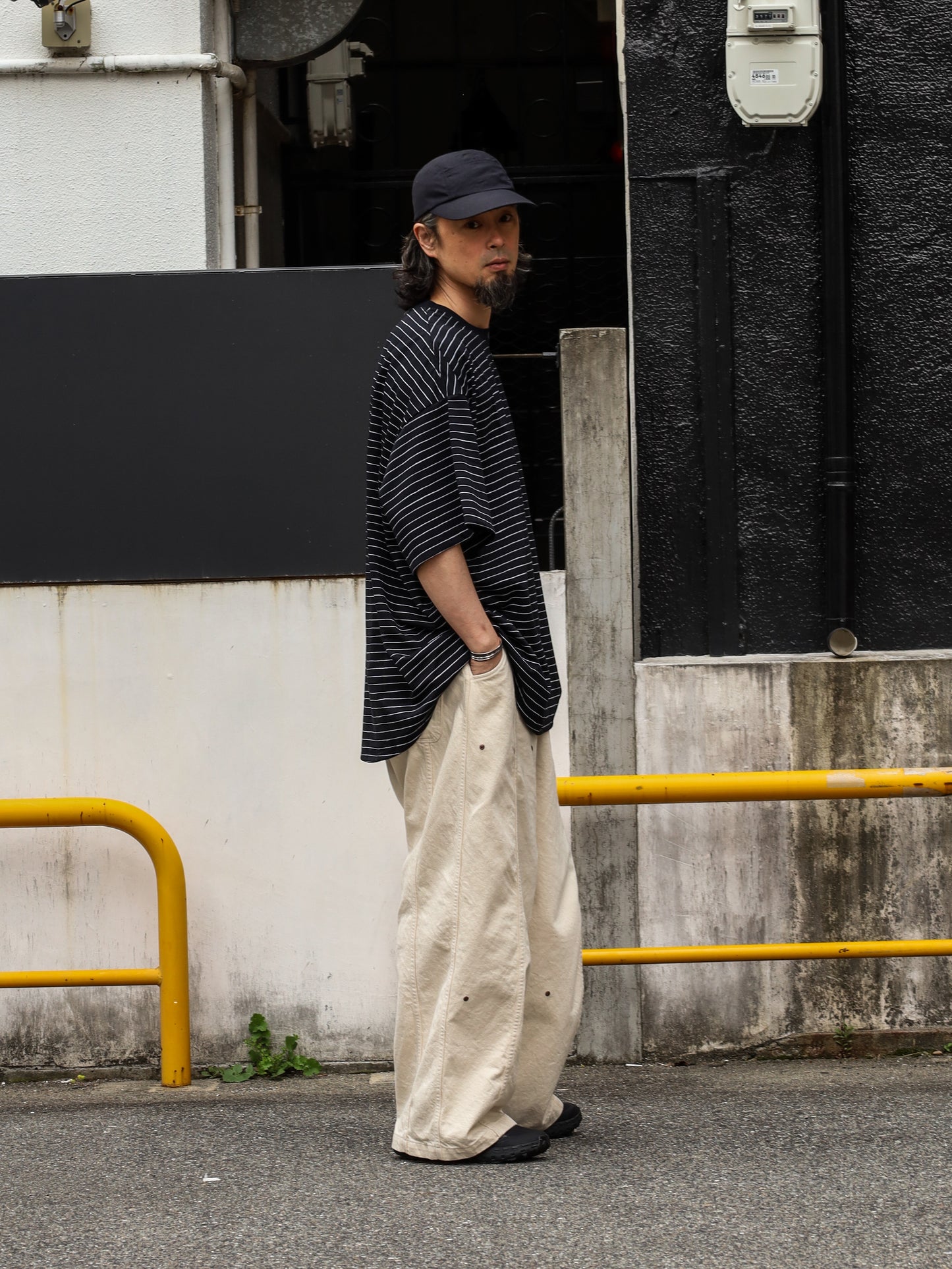 SUPER BIG SIDE STRIPE TECH SS TEE / Black