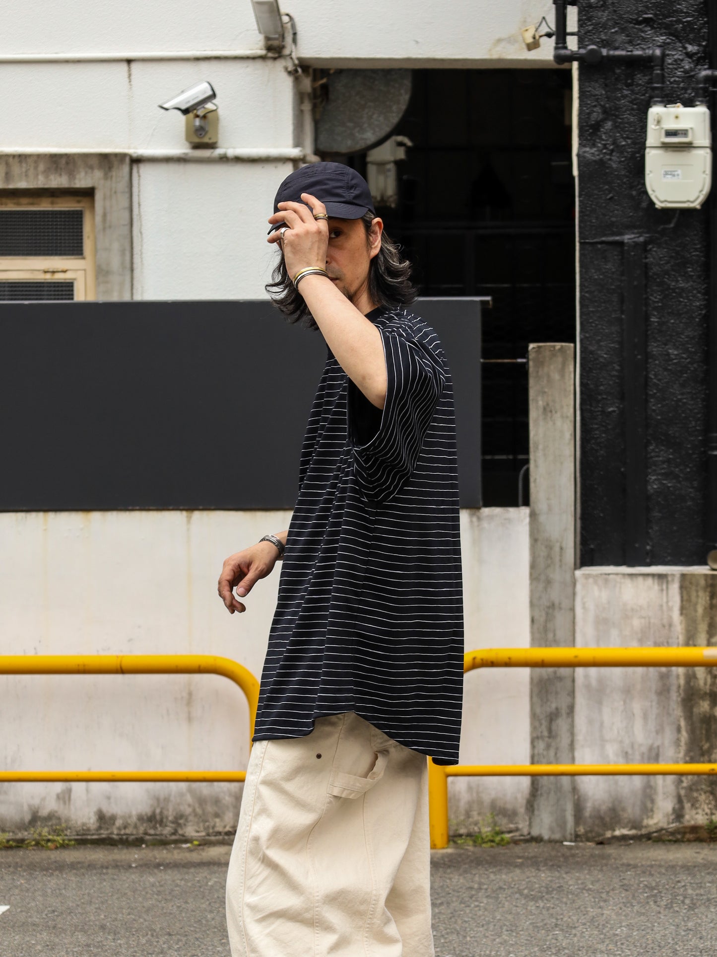 SUPER BIG SIDE STRIPE TECH SS TEE / Black