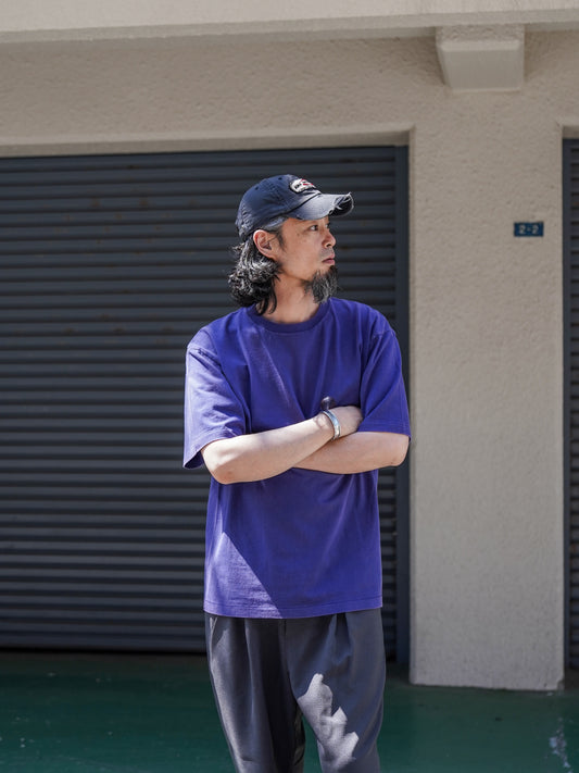DUMMEAL BADGE SMOKY TEE / Smoky Purple