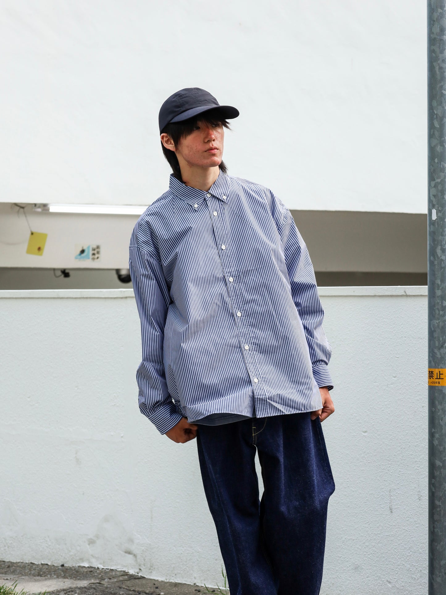 「多機能TECH」コットンライク ストライプ ボタンダウン ボクシーAライン 長袖シャツ / Navy