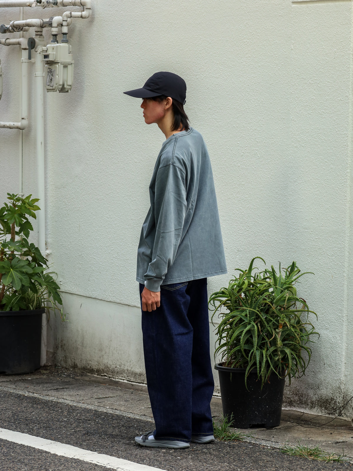 "ELEVATED" WELL WORN L/S Tee / Desert Navy