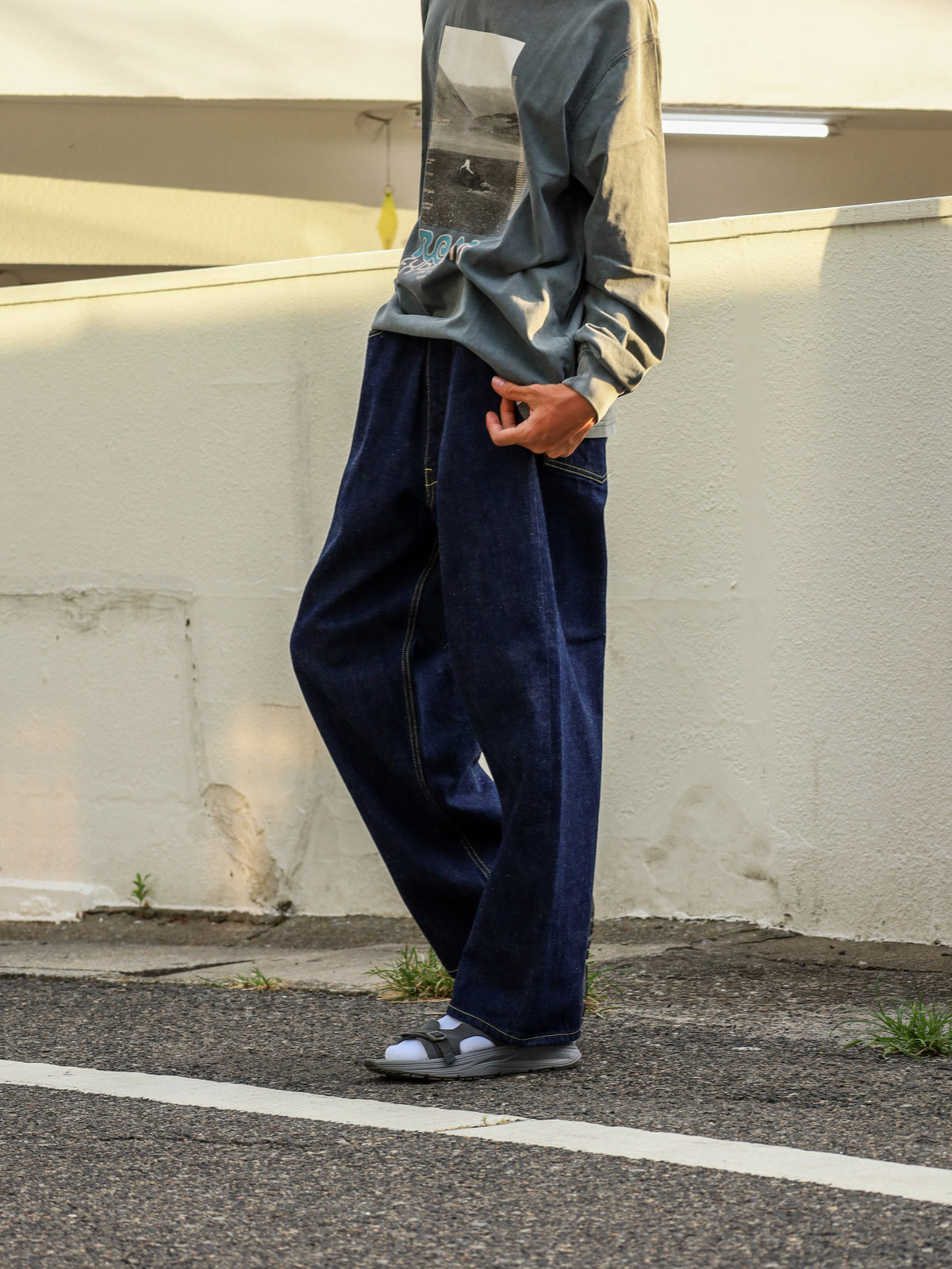 「備中」12.5oz セルヴィッチ 赤耳デニム 5ポケ アジャスターワイドパンツ / Dk.Indigo