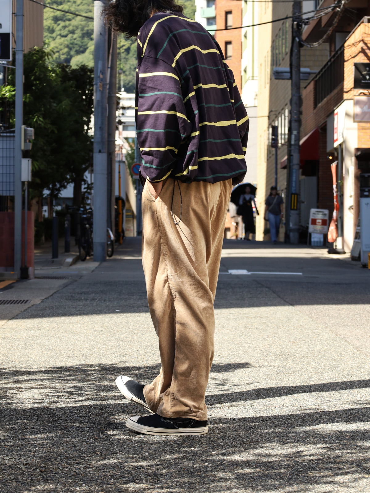 TWO TUCK WIDE PANTS (CORDUROY) / Beige