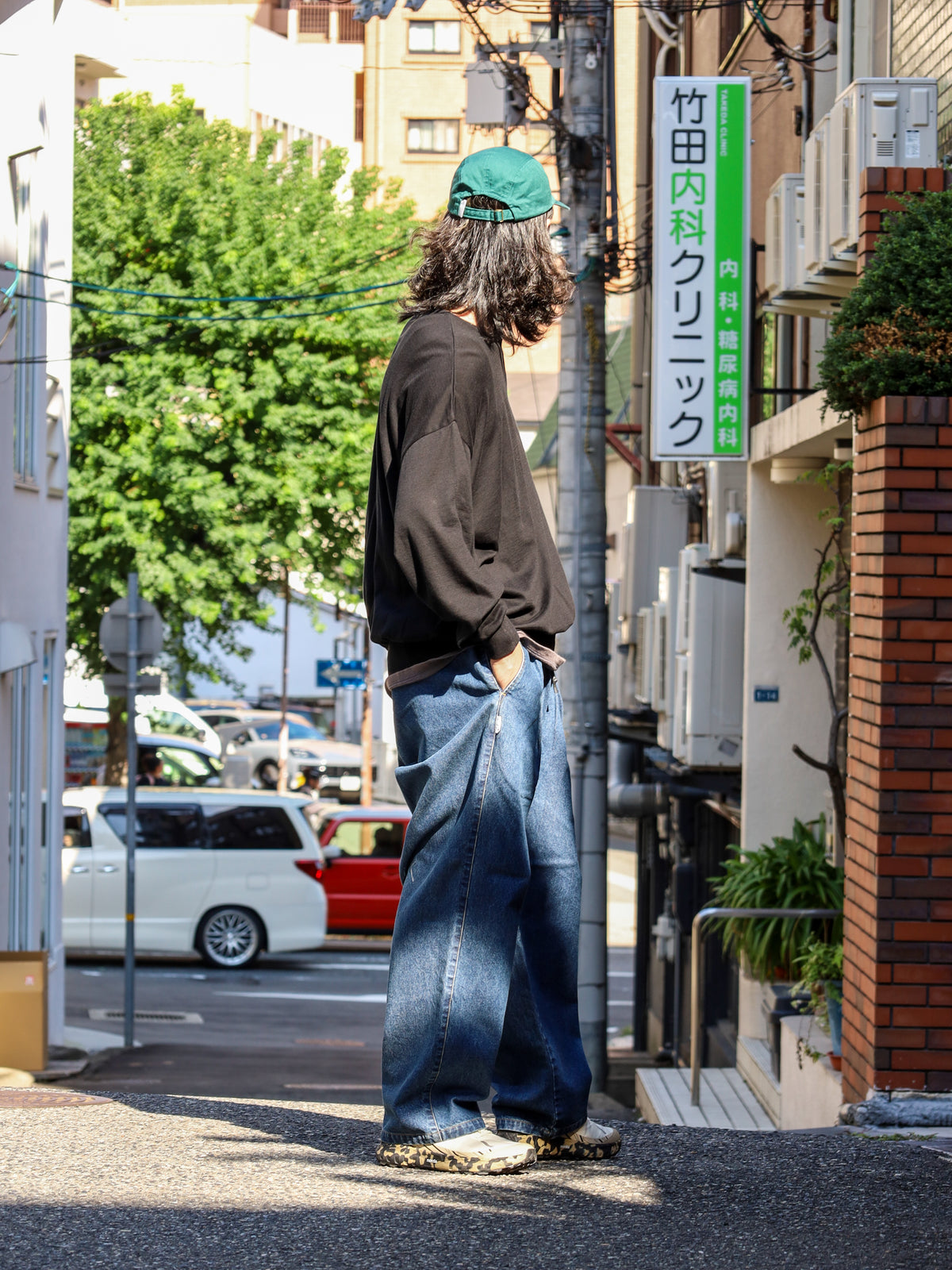 TWO TUCK WIDE PANTS (DENIM) / Blue