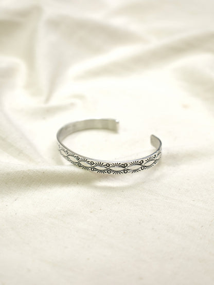 NAVAJO BANGLE(HENRY MARIANO) / Type β