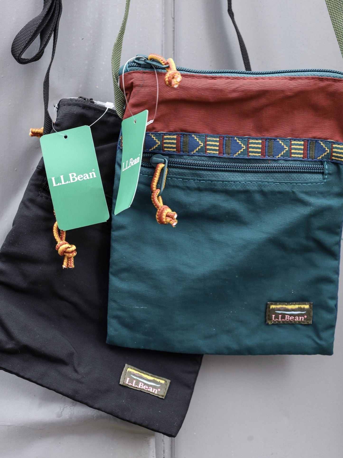 MOUNTAIN CLASSIC CROSSBODY BAG / 2colors