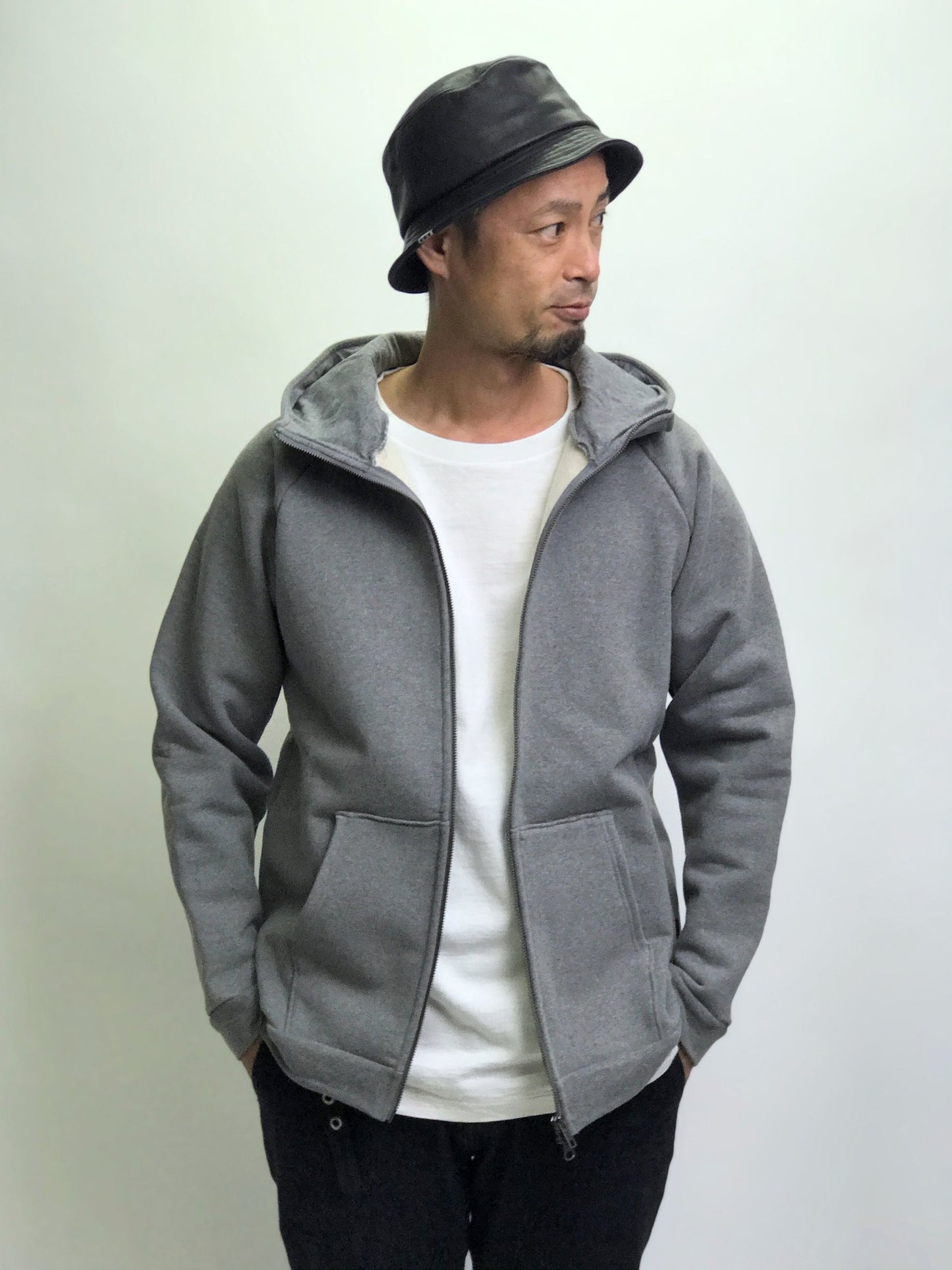 HIGH LINE BIYON ZIPUP HOODIE / GRAY
