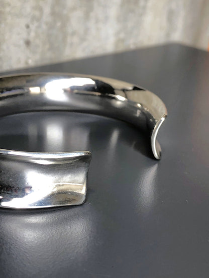L-LINE BANGLE / MIDDLE