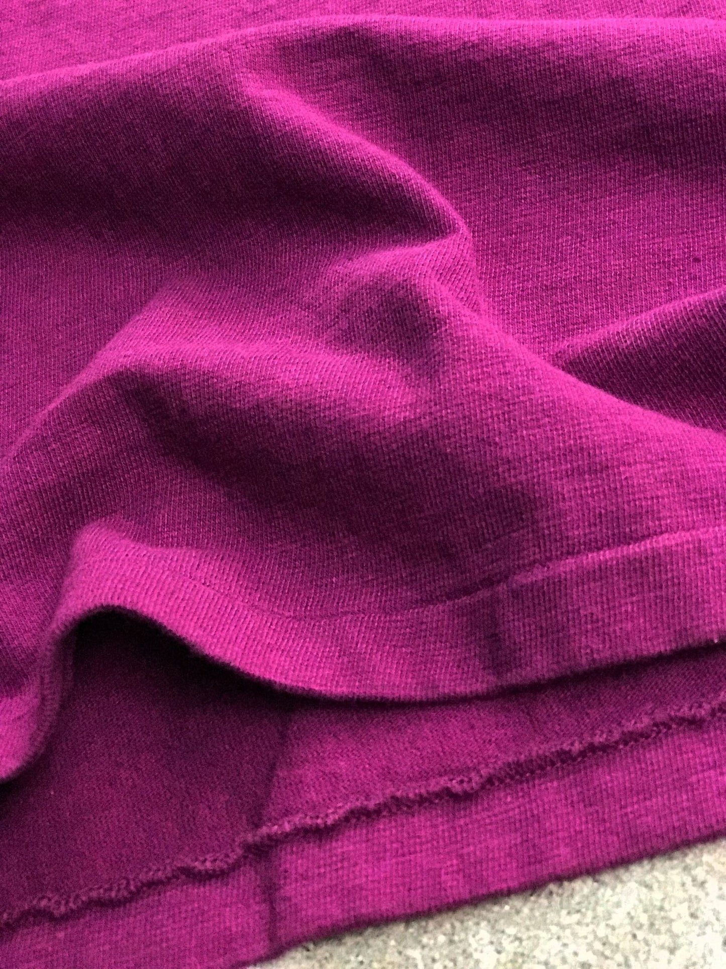 ONE LINE SWIRL TEE / STRANGE PURPLE