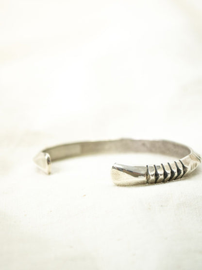 DELBERT VANDEVER SILVER BANGLE