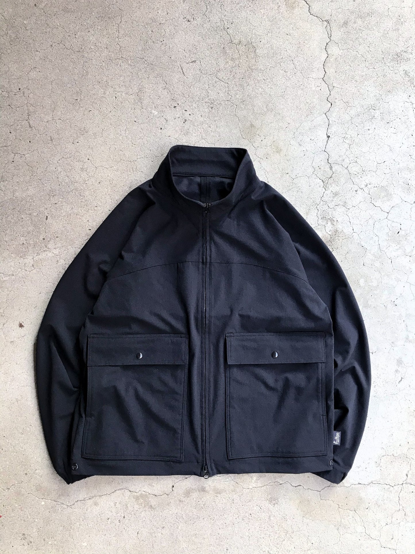TRIP OVER JKT / BLACK