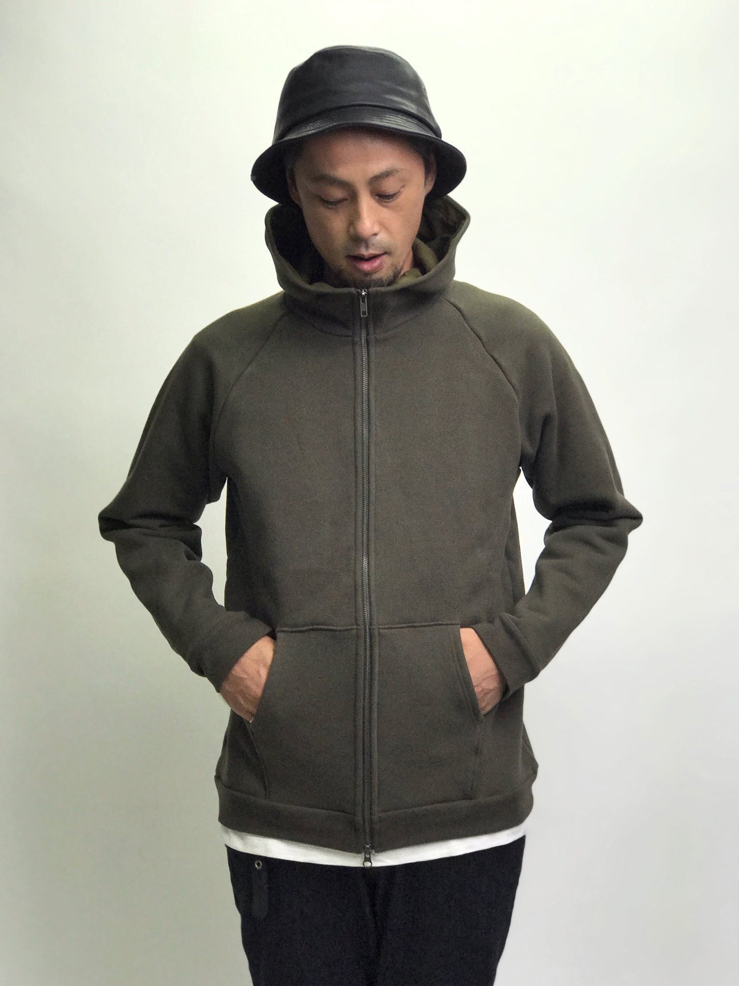 HIGH LINE BIYON ZIPUP HOODIE / OLIVE