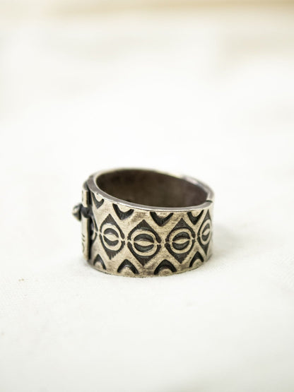 BO GARY REEVES SILVER RING