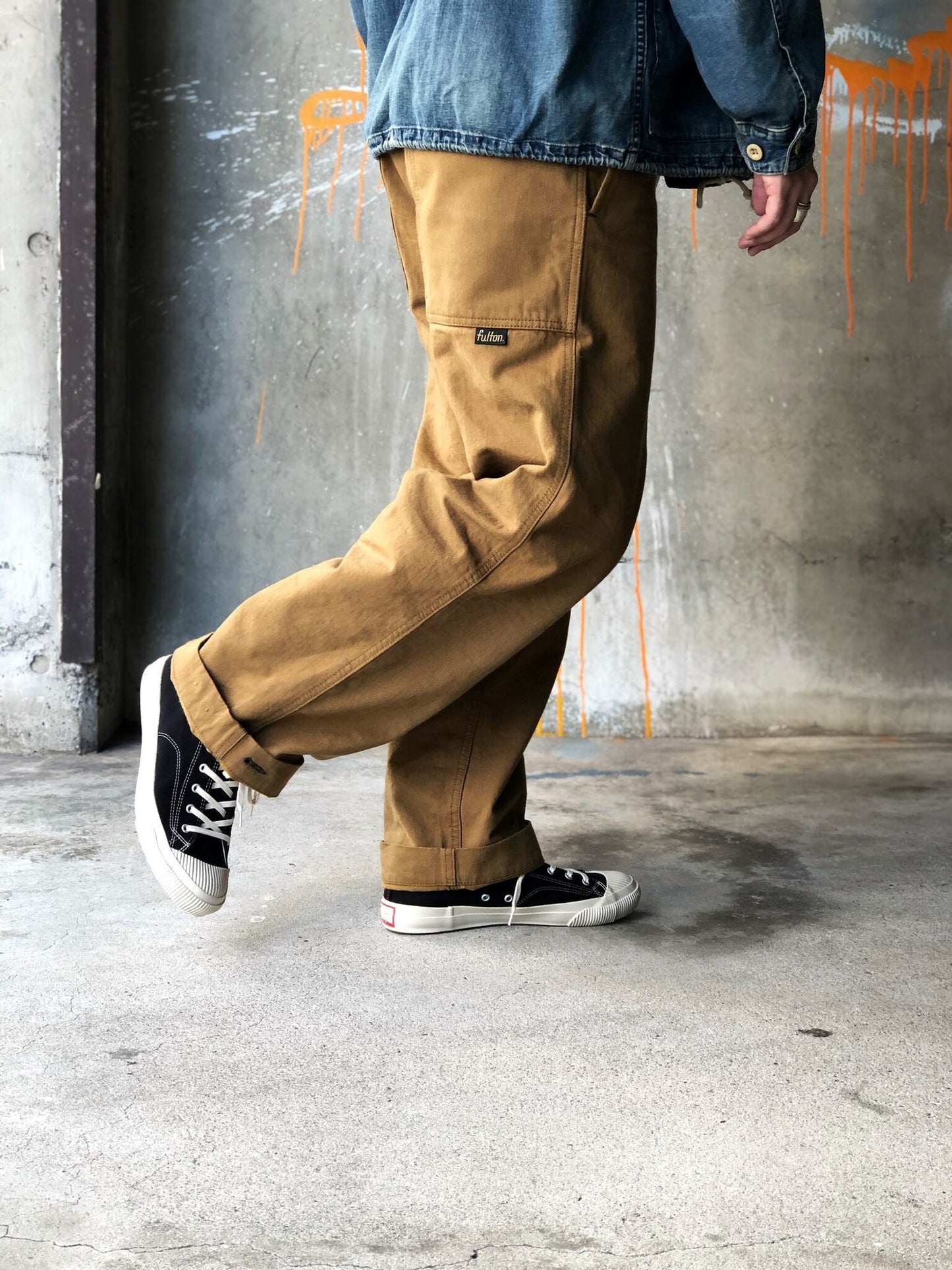 LIKE "VINTAGE" CHINO PANTS / BROWN