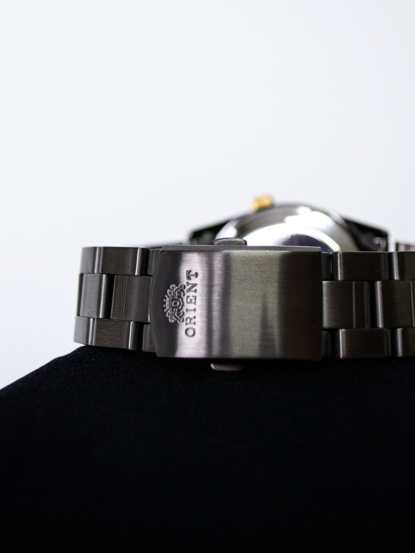 AUTOMATIC MULTI CALENDAR / BLACK×GOLD