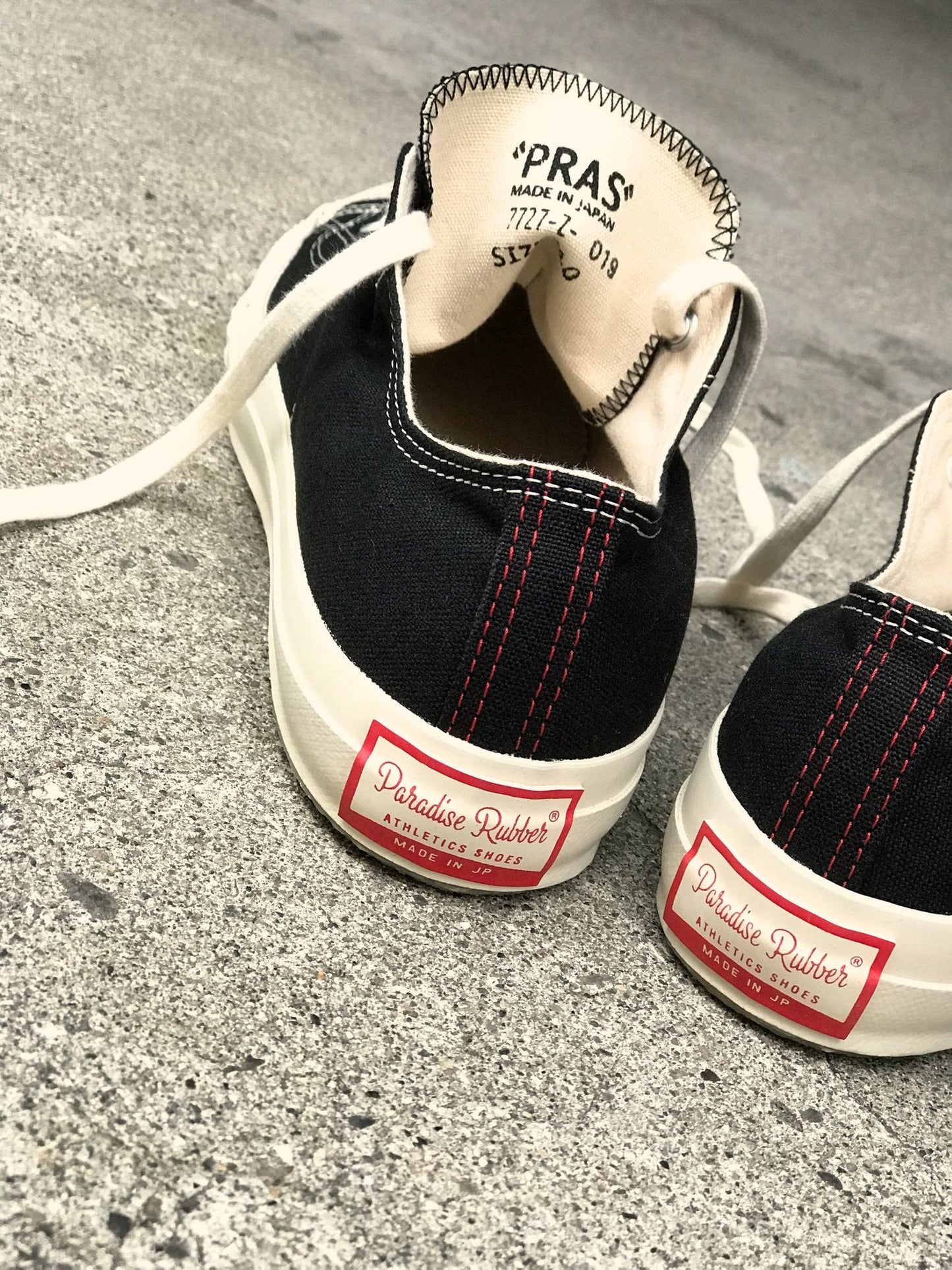 Shellcap Low / kuro/off white