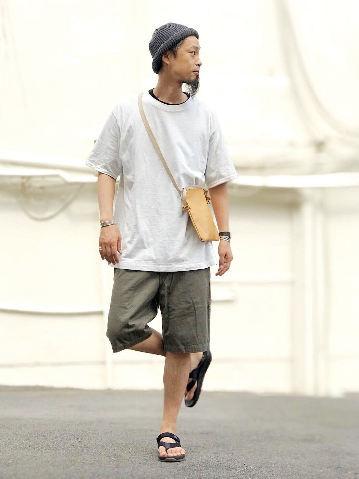 FRANKLIN Short Pants / charcoal