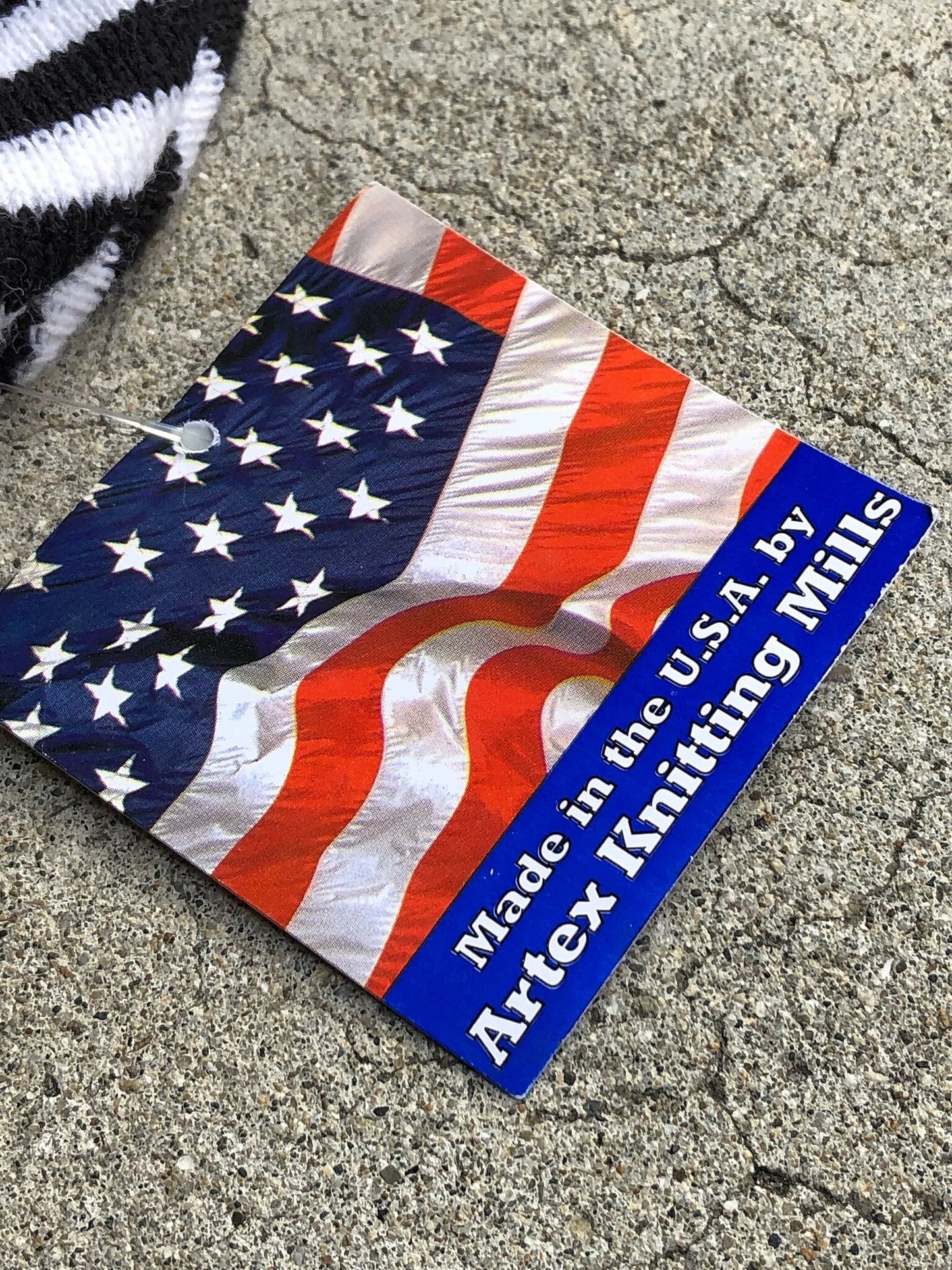 BORDER WATCH / WHITE