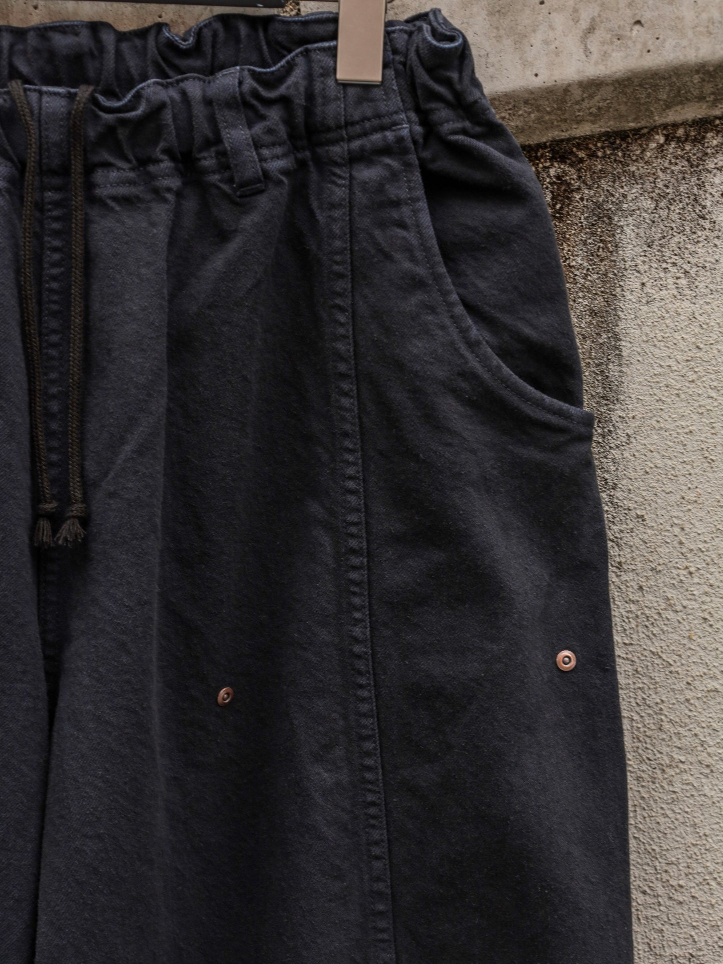 D.P BALLOON OW (FLATBUSH LTD.) / Black