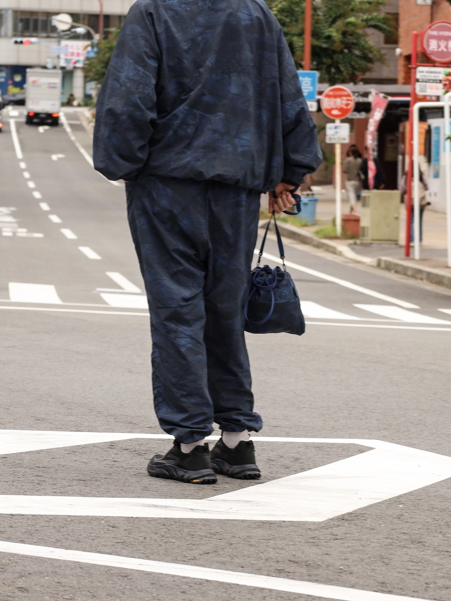 WIDE TAPERED EASY PANTS (REAL TREE CAMO) / Navy tree camo