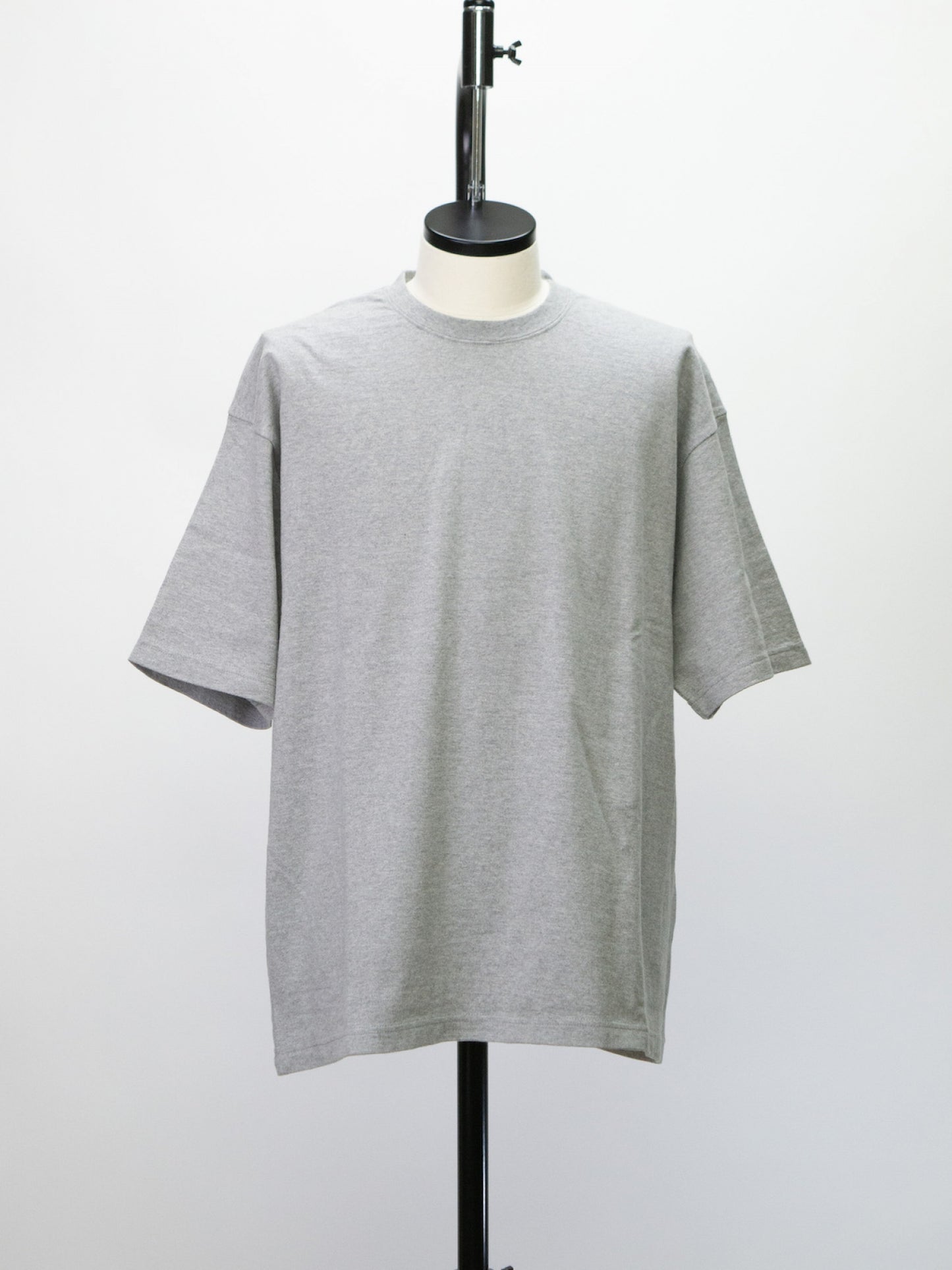 BASIC S/S TEE / Grey