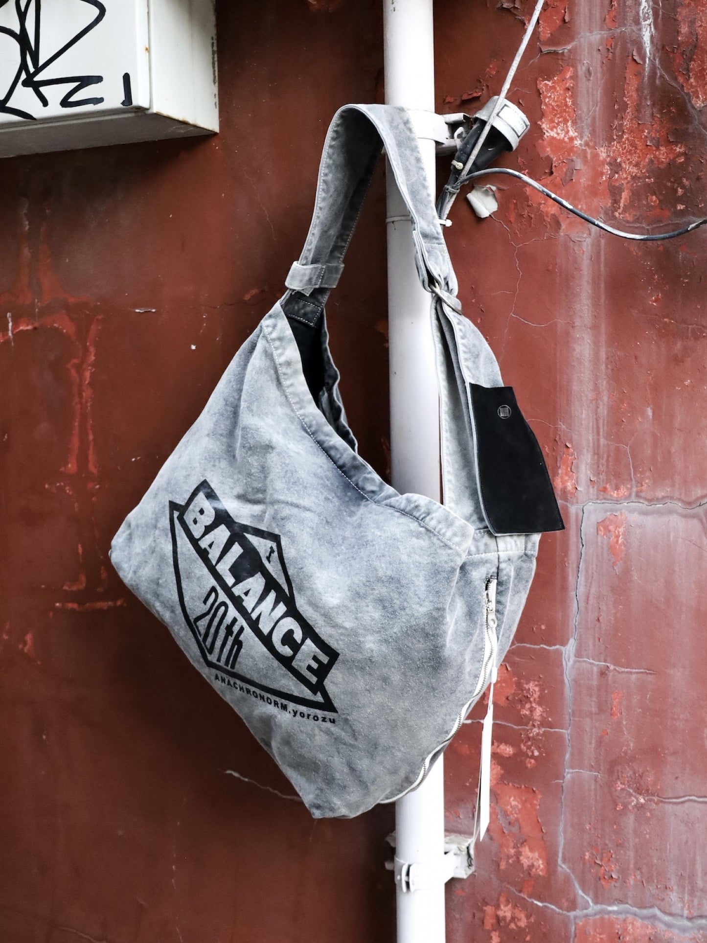 SULFUR  DYED CANVAS タスキショルダー / Black