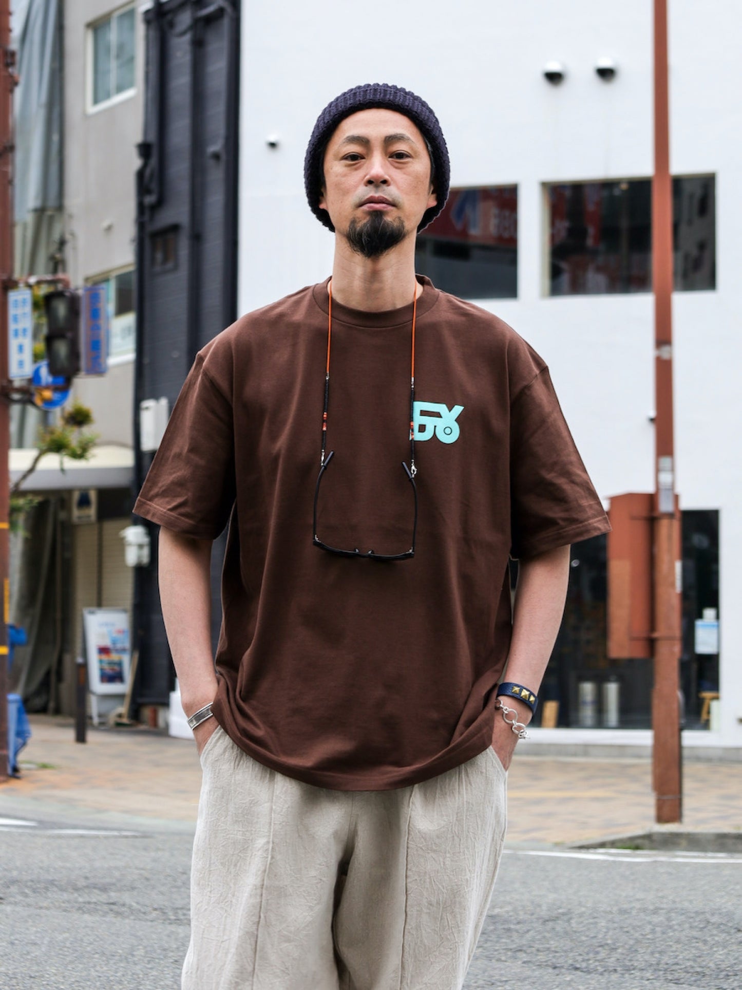 FテV TEE / Brown