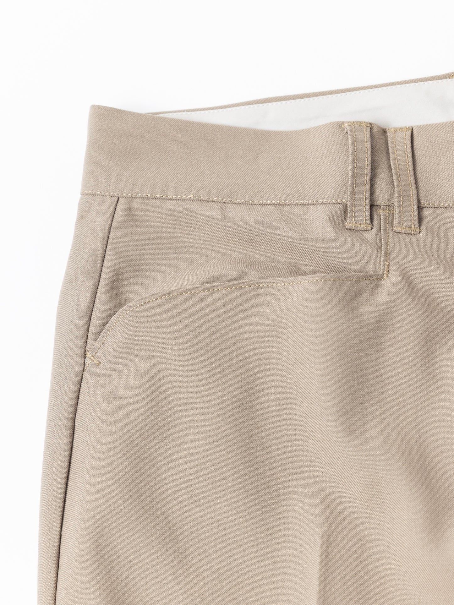 CENTER PRESS L POCKET SLACKS / Beige